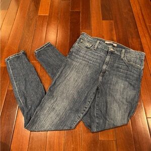 Joe’s Jeans! Size 31! Like new!